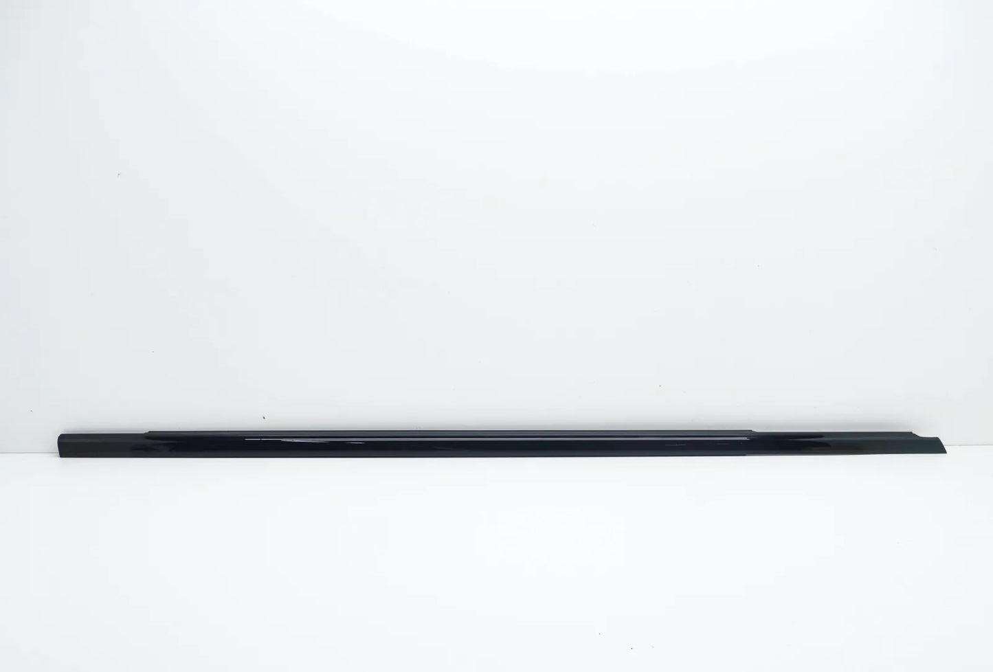 NEW MERCEDES-BENZ GLE W167 FRONT RIGHT DOOR WINDOW MOLDING A1677200801