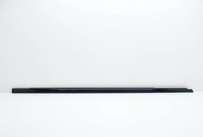 NEW MERCEDES-BENZ GLE W167 FRONT RIGHT DOOR WINDOW MOLDING A1677200801