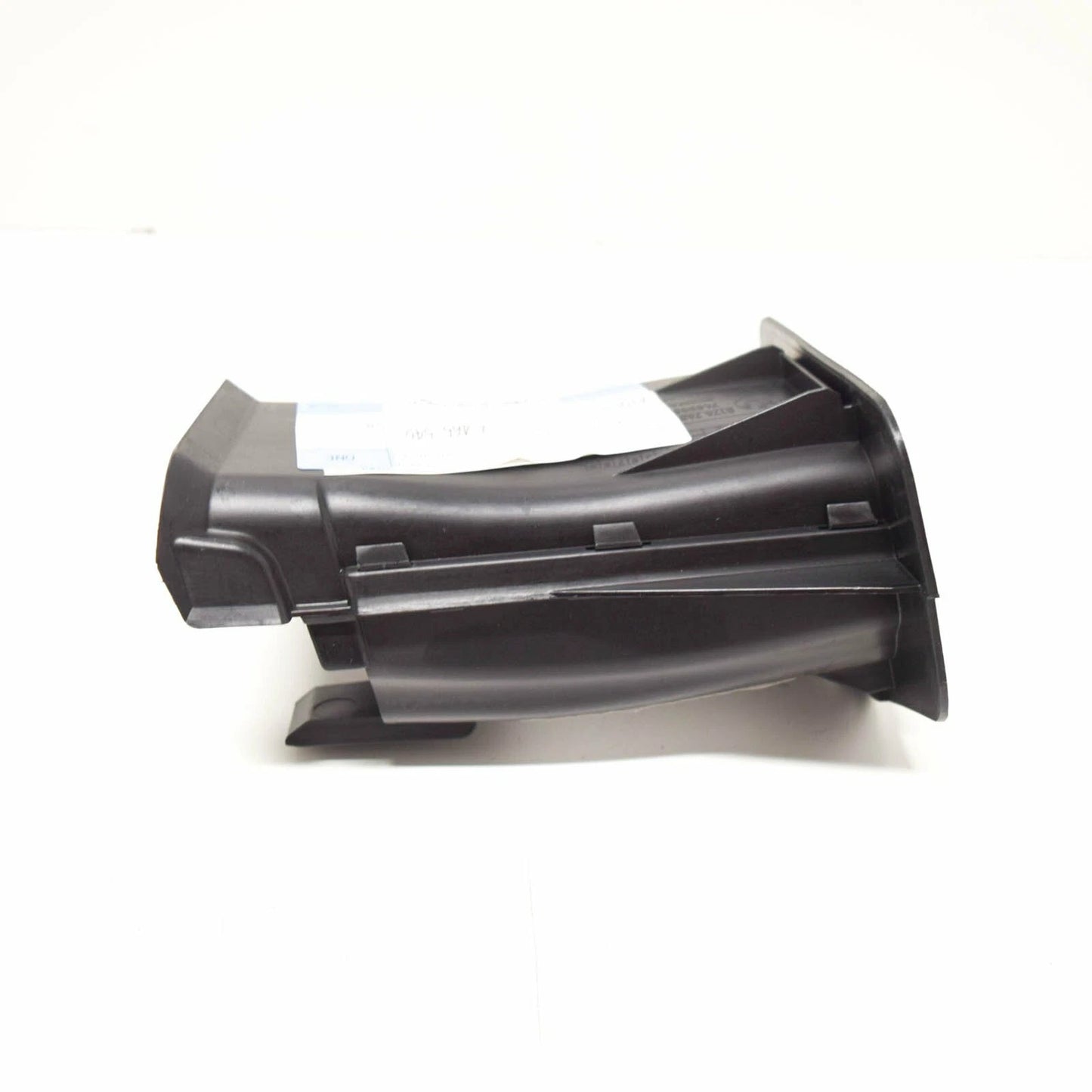 NEW BMW 8 G15 RIGHT AIR INTAKE BRAKE TUBE DUCT 51747465546 ORIGINAL