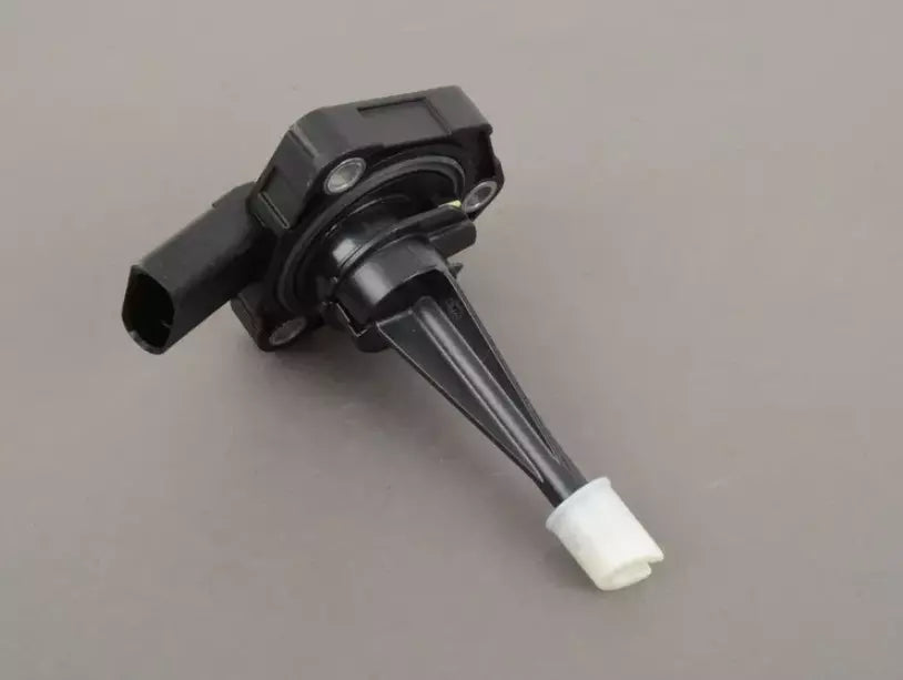 NEW AUDI A4 B8 OIL LEVEL SENSOR 03C907660AA ORIGINAL