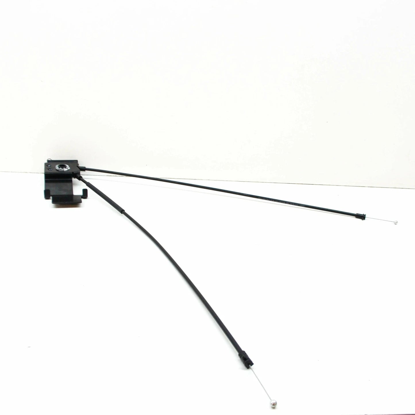 NEW AUDI A5 CABRIO 8W6 FRONT BONNET HOOD CENTER LID LOCK CABLE 8W6823529