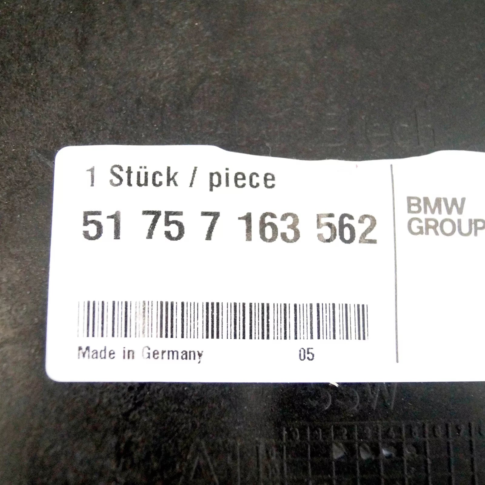 NEW BMW 3 E90 CENTER FRONT UNDERFLOOR COATING 7163562 51757163562 ORIGINAL