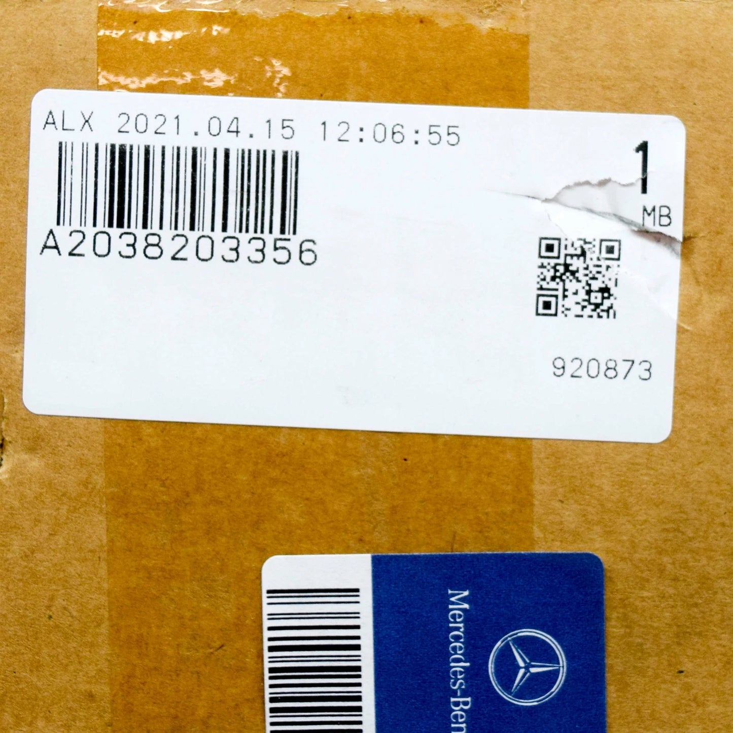 NEW MERCEDES-BENZ C CL203 ADDITIONAL BRAKE LIGHT A2038203356