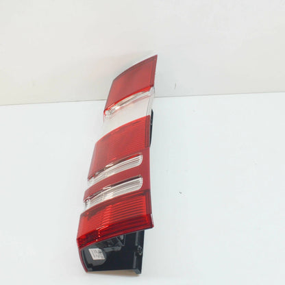 NEW MERCEDES-BENZ SPRINTER 906 REAR RIGHT TAIL LAMP A9068200264