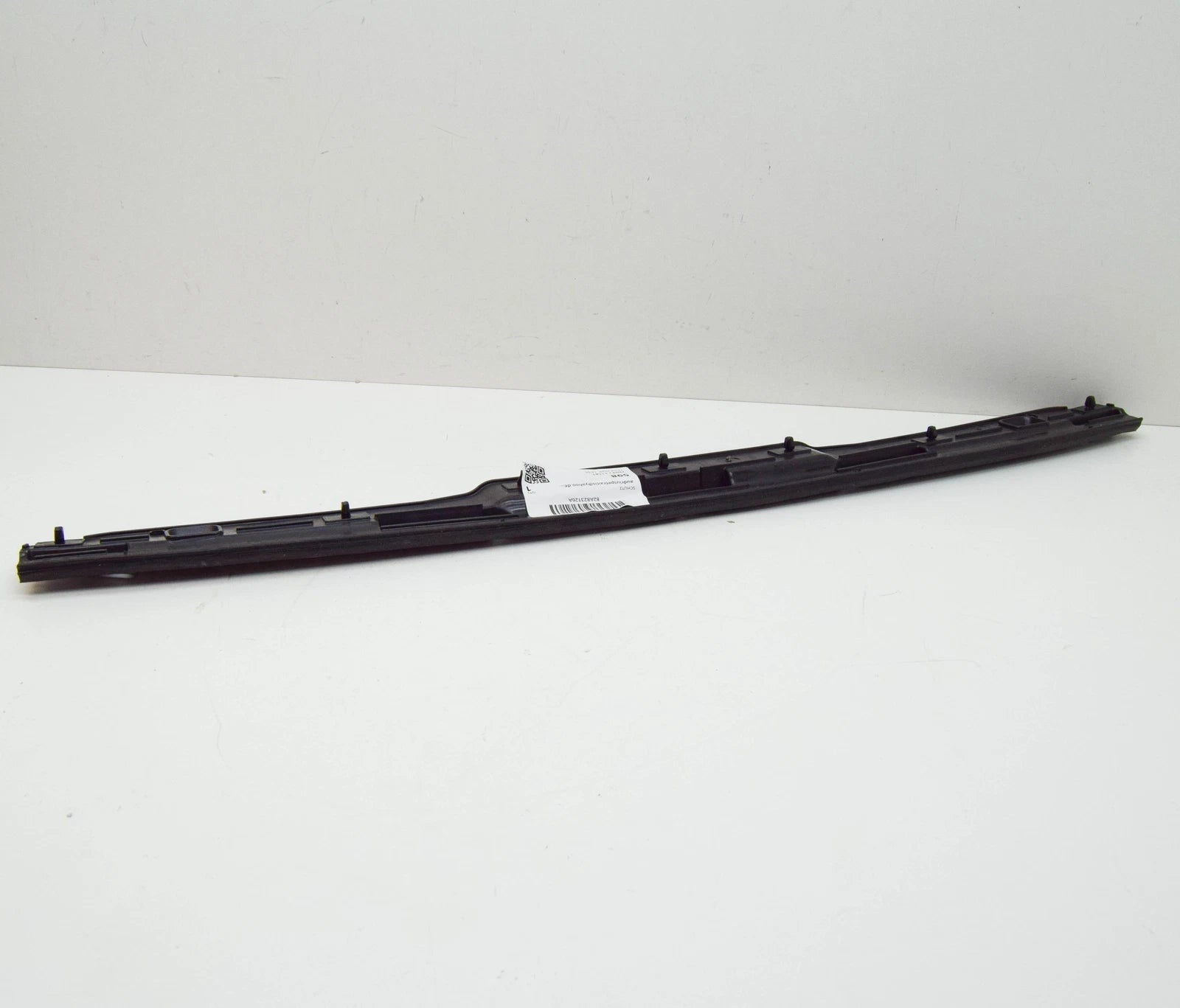 NEW AUDI A1 GB CENTER HOOD IMPACT PROTECTION 82A823126A ORIGINAL