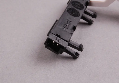 NEW MERCEDES-BENZ S W220 FRONT LEFT DOOR PANEL LAMP A2208200321 ORIGINAL