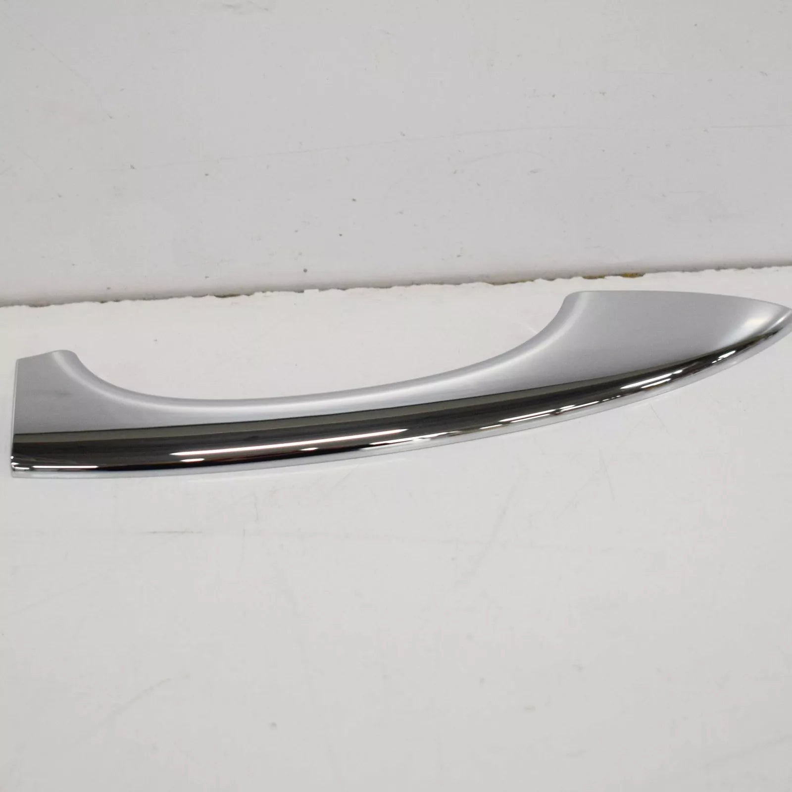 NEW AUDI Q5 8R FRONT RIGHT DOOR HANDLE TRIM 8R0837240 2ZZ ORIGINAL