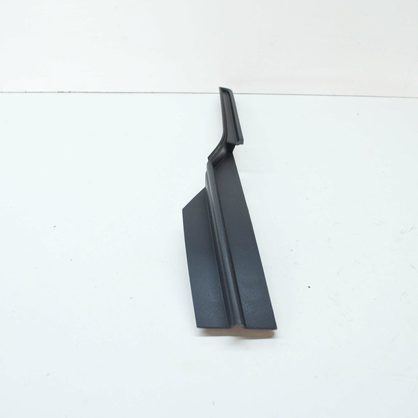 NEW VOLKSWAGEN GOLF MK7 5G FRONT BUMPER LEFT GRILLE TRIM 5G0853665L9B9 ORIGINAL