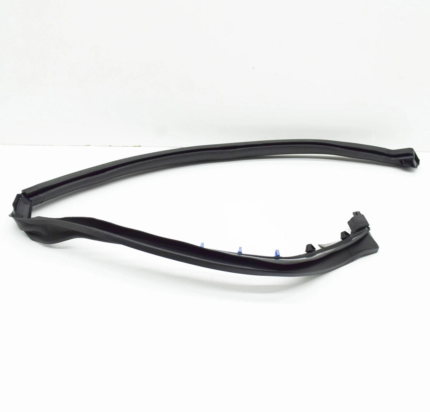 NEW AUDI Q8 4MN REAR LEFT OUTER DOOR SEAL 4M8839119B ORIGINAL