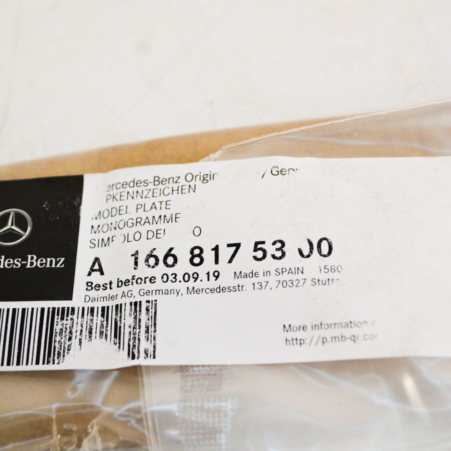 NEW MERCEDES BENZ W166 GLS 63 TRUNK BOOT EMBLEM BADGE A1668175300 ORIGINAL