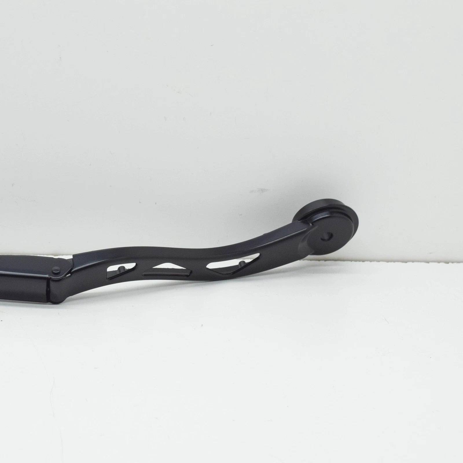 NEW BMW I3 I01 FRONT LEFT WINDSHIELD WIPER ARM LHD 61617322162 ORIGINAL