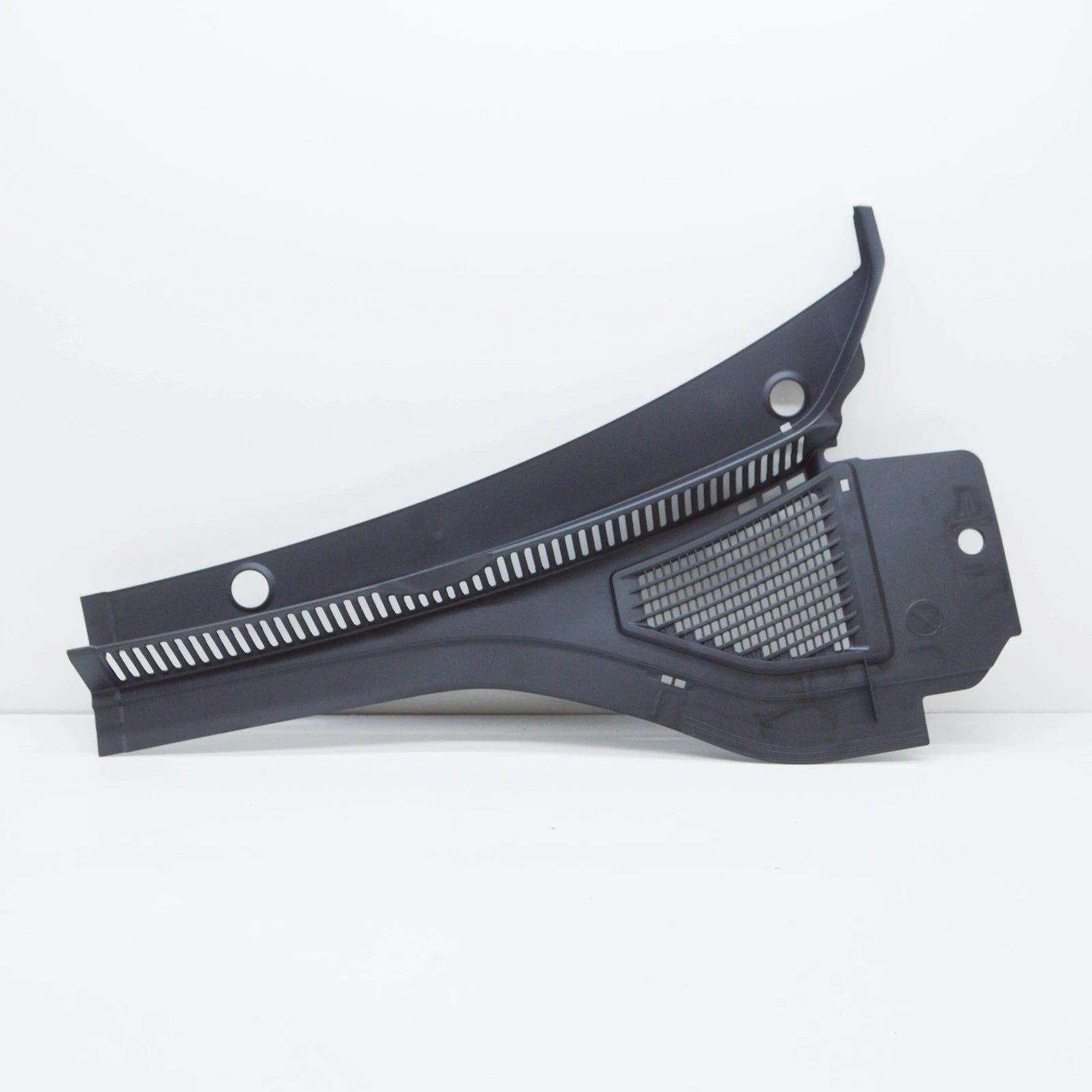 NEW VOLKSWAGEN JETTA A7 MK7 FRONT LEFT COWL GRILLE 17B819403A9B9 ORIGINAL