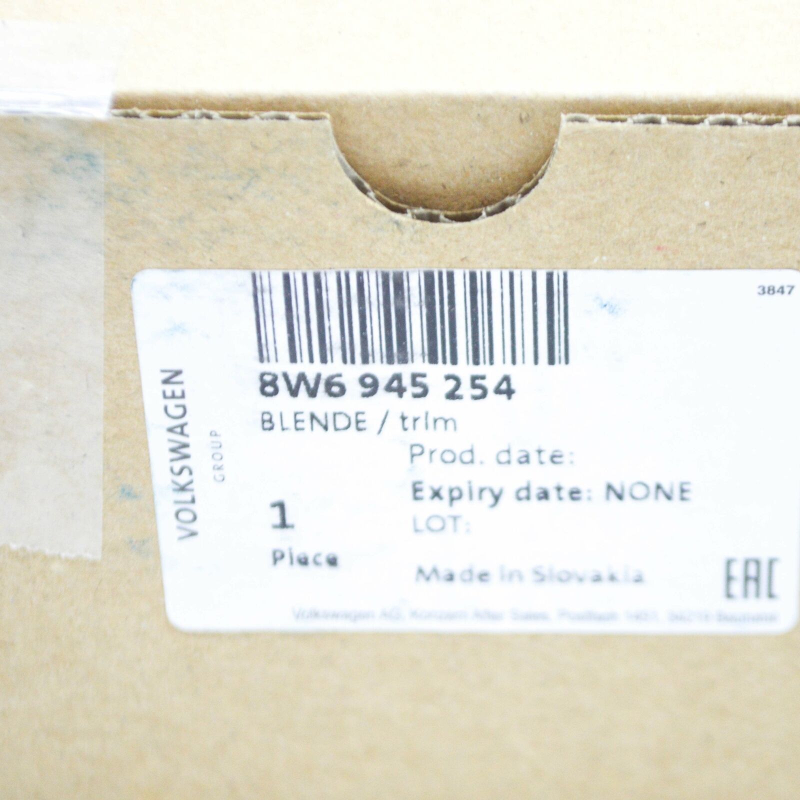 NEW AUDI A5 8W6 REAR RIGHT TAILLIGHT TRIM 8W6945254 ORIGINAL