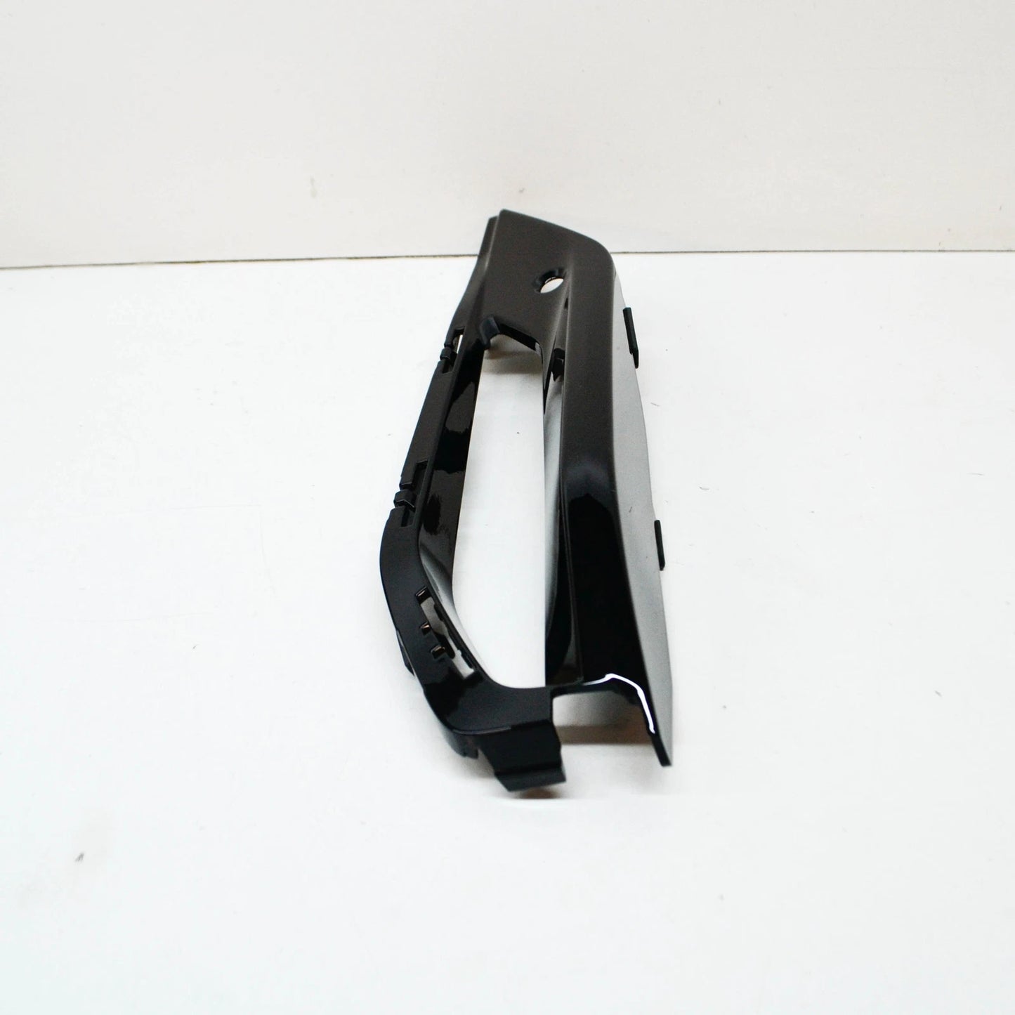 NEW BMW X7 G07 M FRONT BUMPER FOG LIGHT GRILLE TRIM 51118074260 ORIGINAL