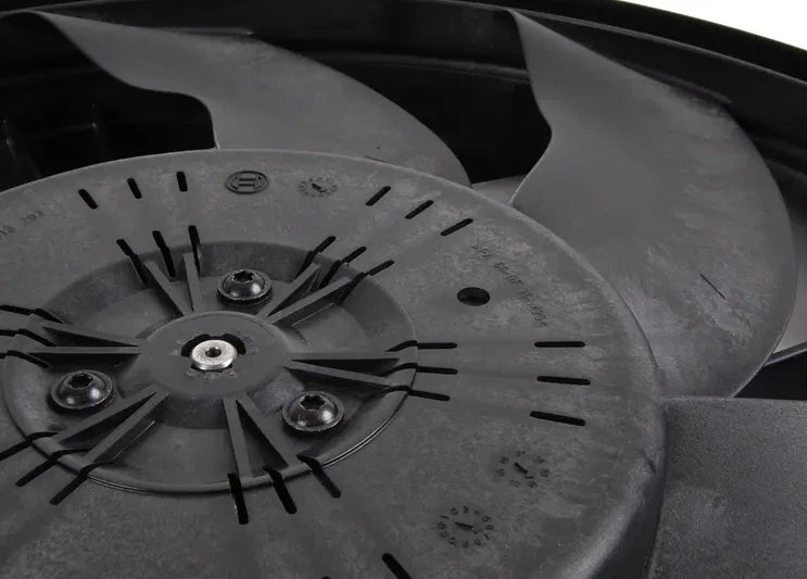 NEW MERCEDES-BENZ SLK R171 RADIATOR BLOWER A2035000593 ORIGINAL