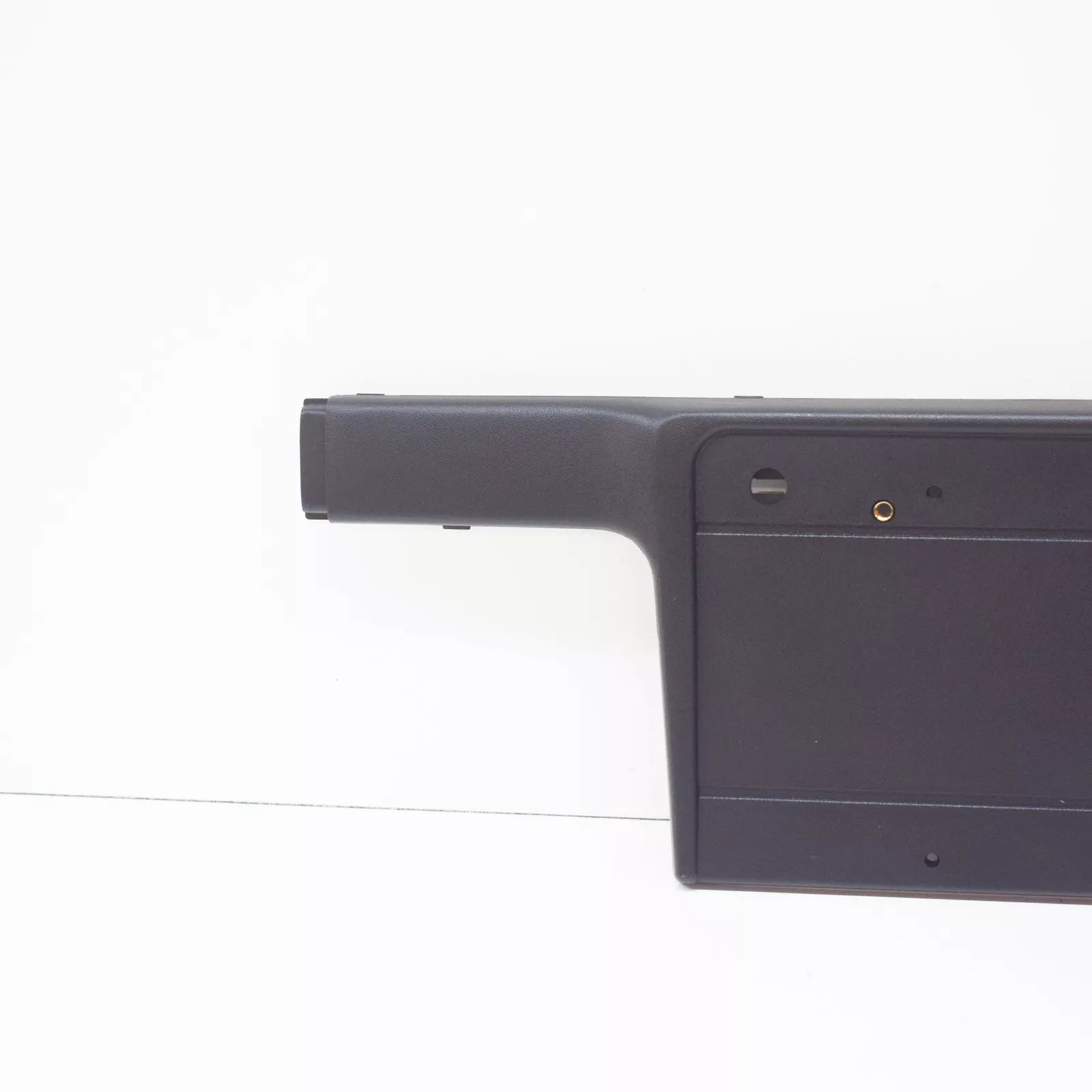 NEW BMW 5 E39 FRONT BUMPER LICENSE PLATE BASE 51118174849 8174849 ORIGINAL