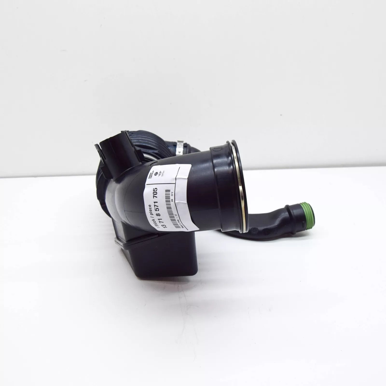 NEW BMW X4 G02 FILTERED AIR PIPE 13718571705 ORIGINAL