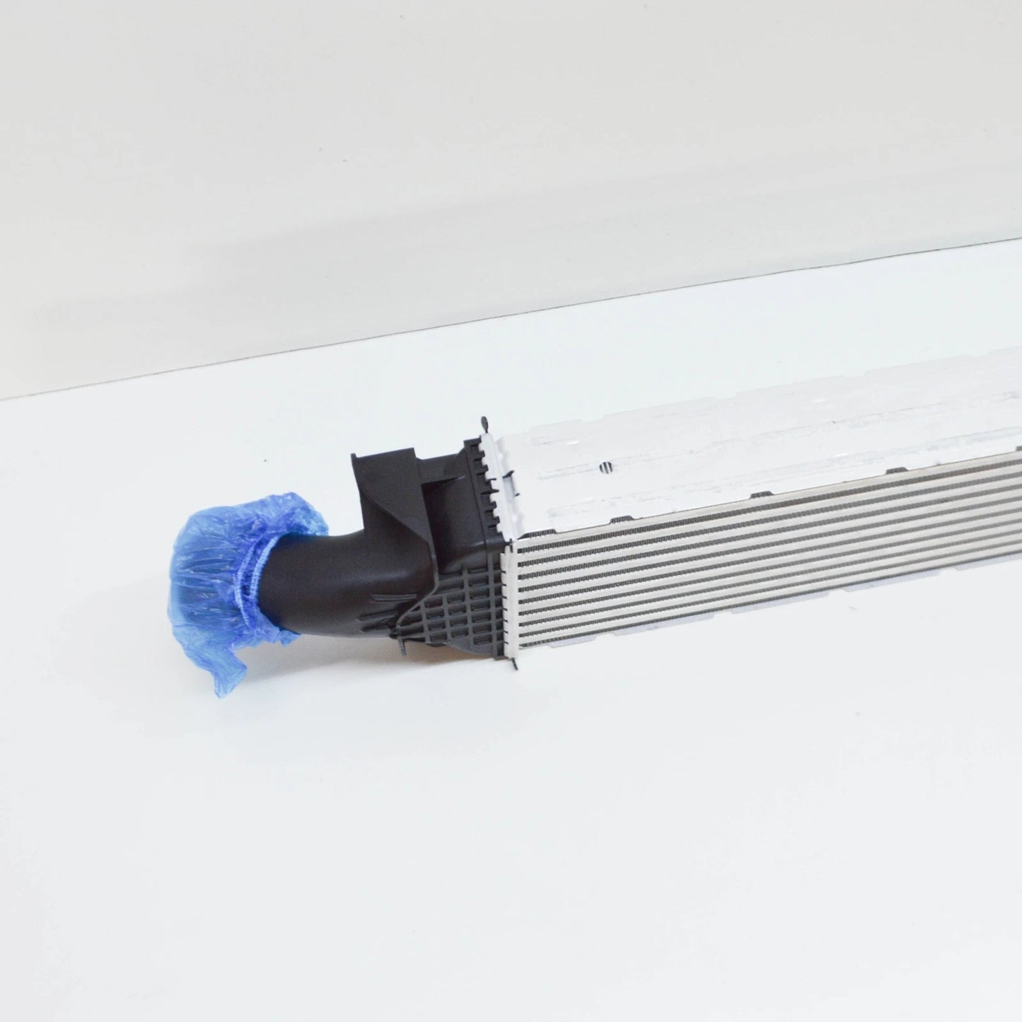 NEW AUDI A4 AVANT B9 INTERCOOLER RADIATOR 8W0145805AD ORIGINAL