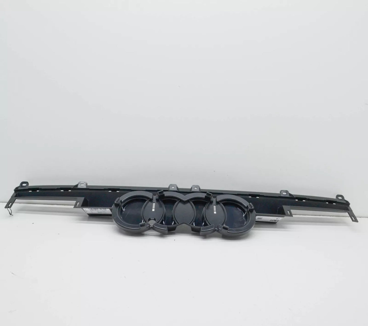 NEW AUDI Q7 4M FRONT BUMPER RADIATOR GRILLE BRACKET 4M0853037E