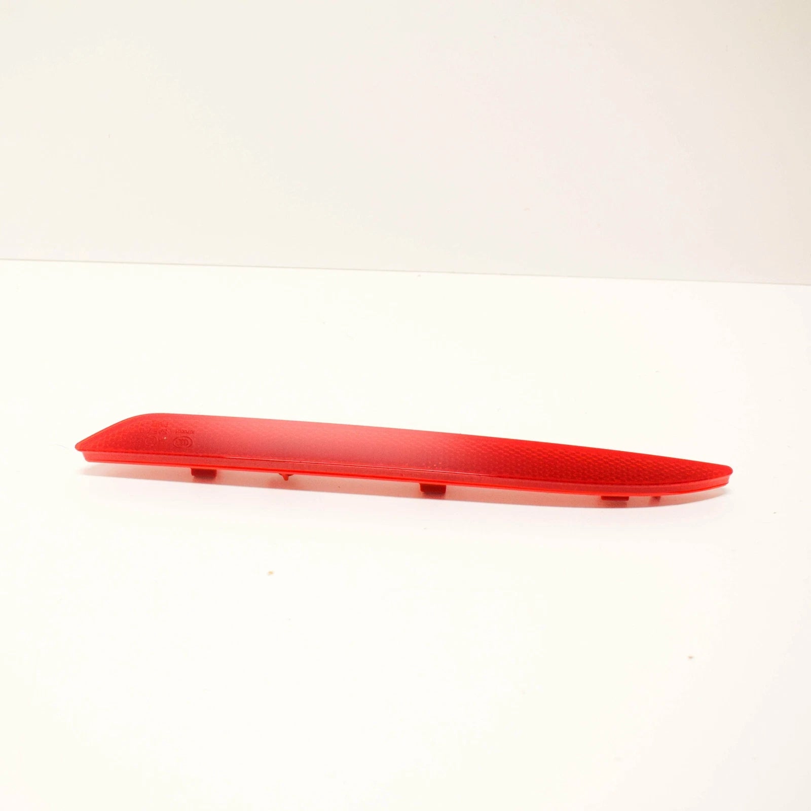 NEW MB S-CLASS W222 REAR BUMPER REFLECTOR LEFT SIDE A2228200774