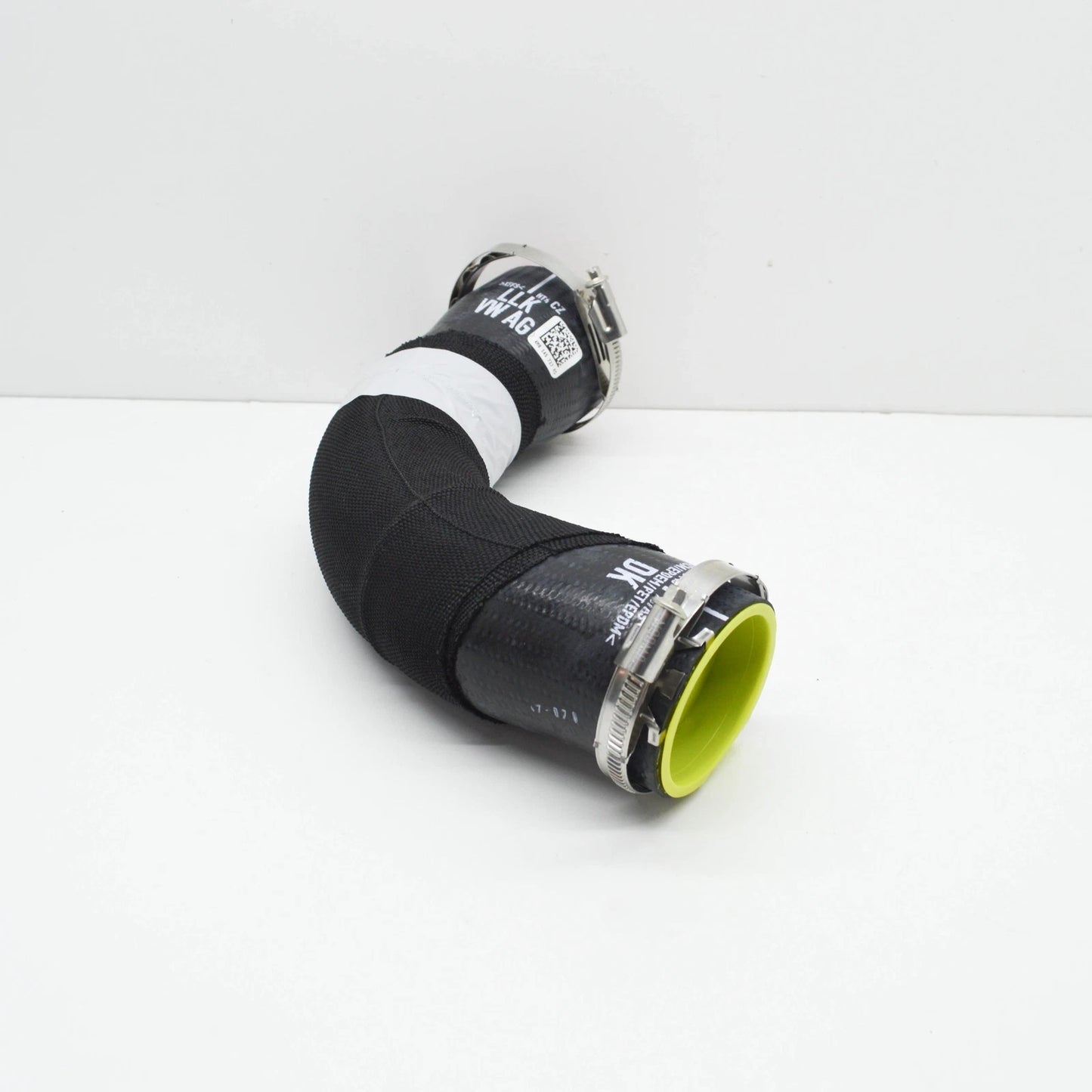 NEW AUDI Q7 4M ENGINE PRESSURE HOSE 4M0145737AS