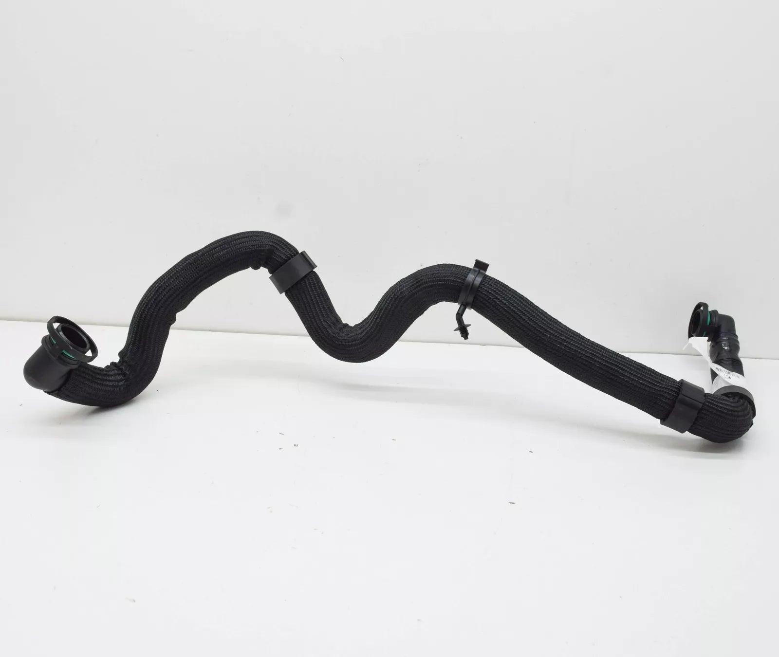 NEW AUDI Q3 F3 ENGINE VACUUM HOSE 83A131149A ORIGINAL