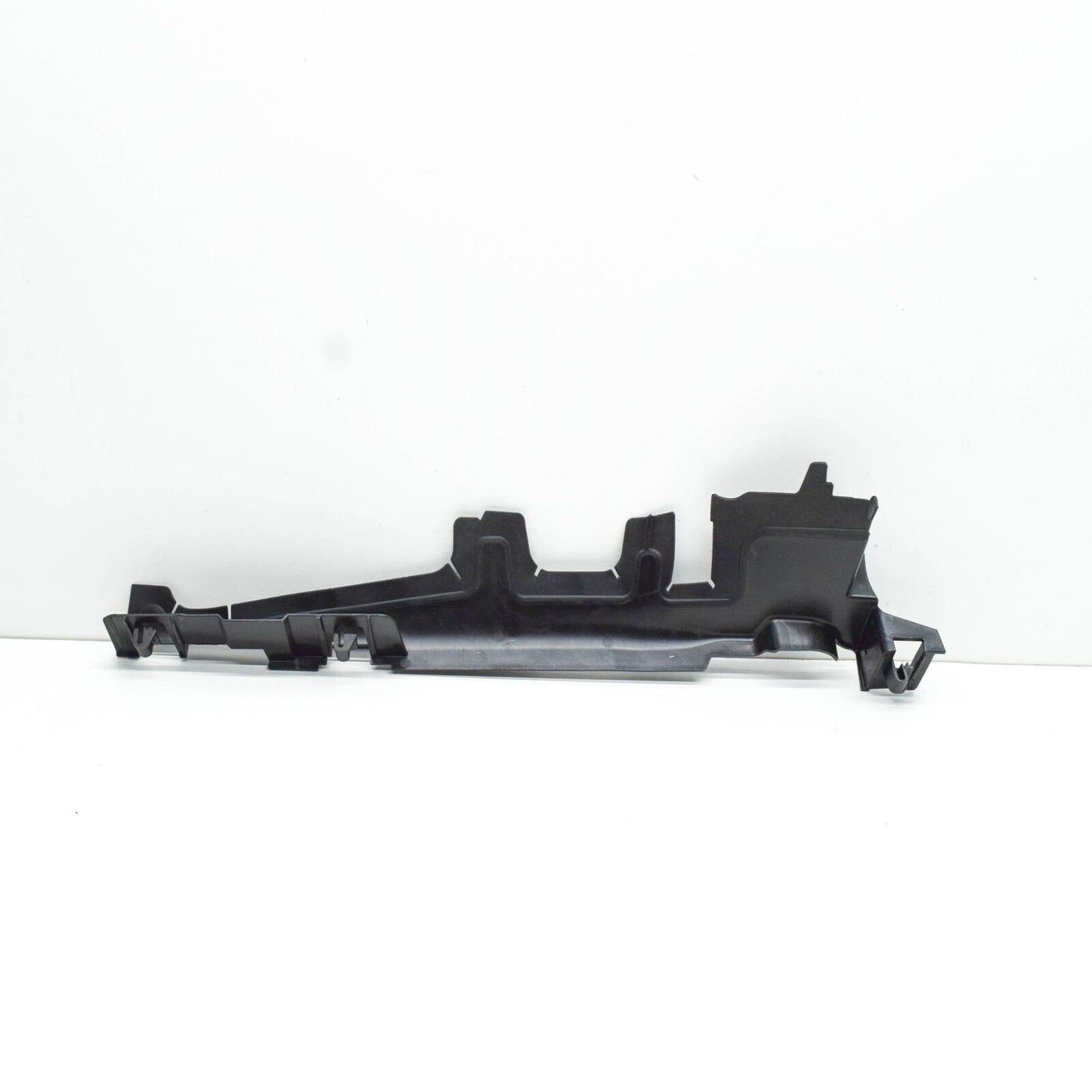 NEW VOLKSWAGEN PASSAT ALLTRACK B8 3G LEFT RADIATOR AIR GUIDE 3G0121283J ORIGINAL