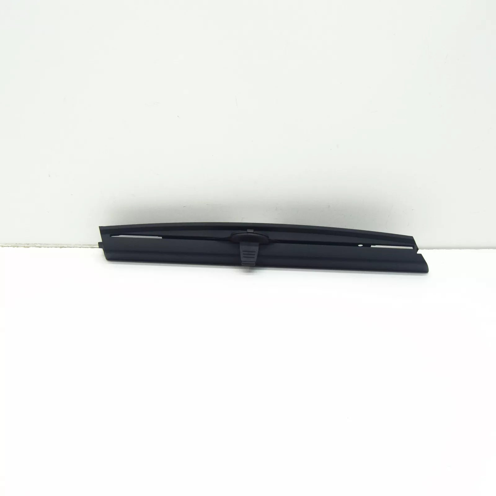 NEW BMW 7 E38 REAR LEFT DOOR SUN BLIND 8150953 51168150953 ORIGINAL