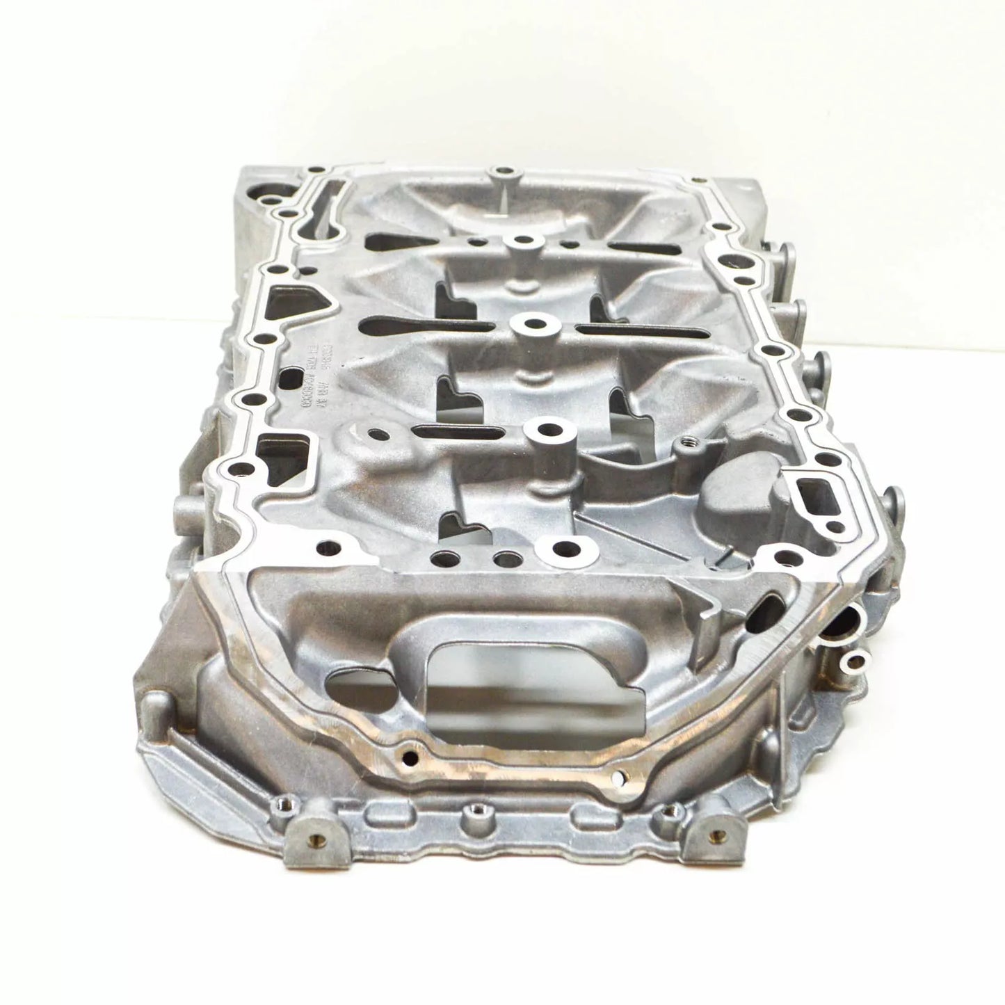 NEW AUDI A3 8V ENGINE UPPER OIL PAN SUMP 06K103603CQ ORIGINAL