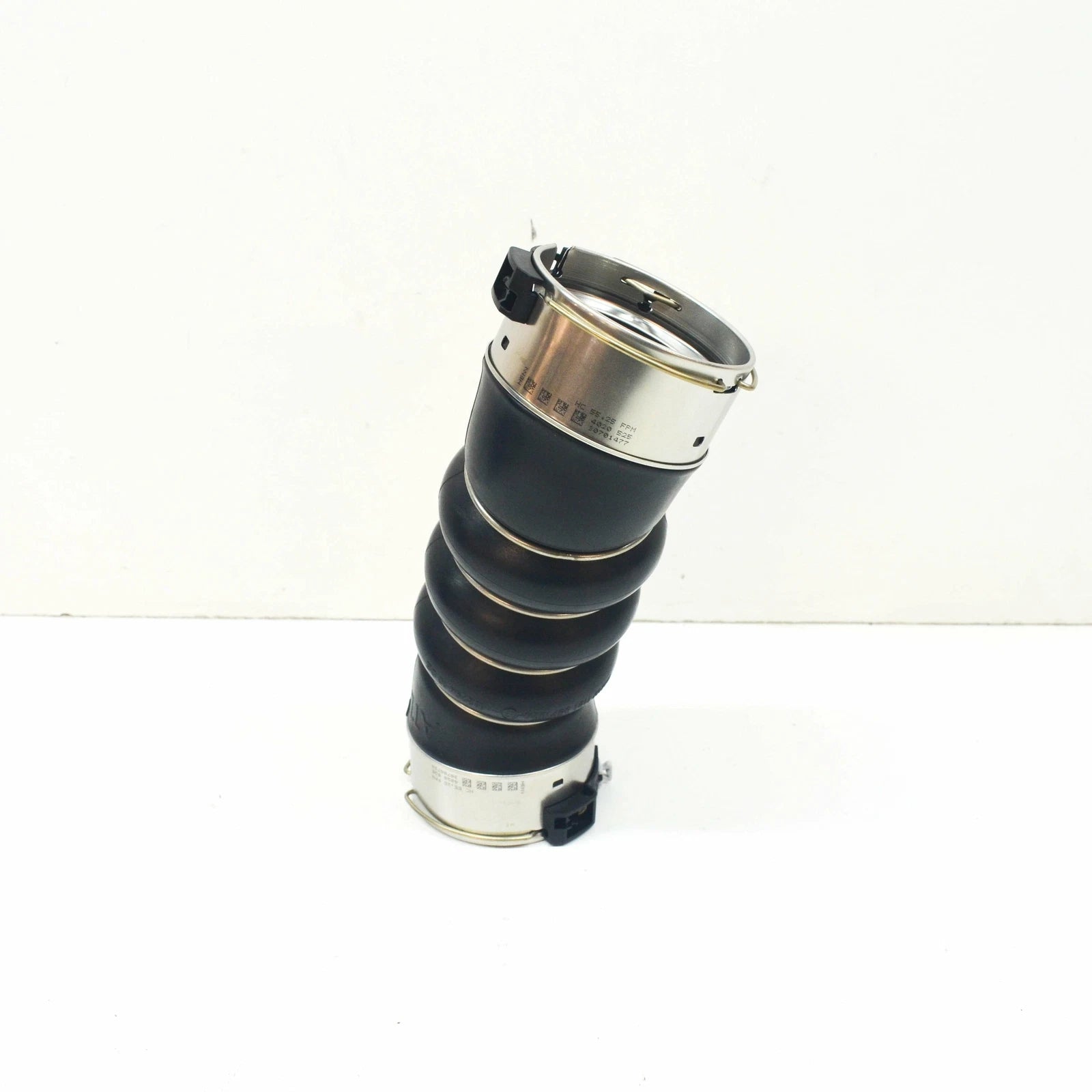 NEW BMW 3 G20 RIGHT INTERCOOLER AIR CHARGE PIPE HOSE 11618571024 ORIGINAL