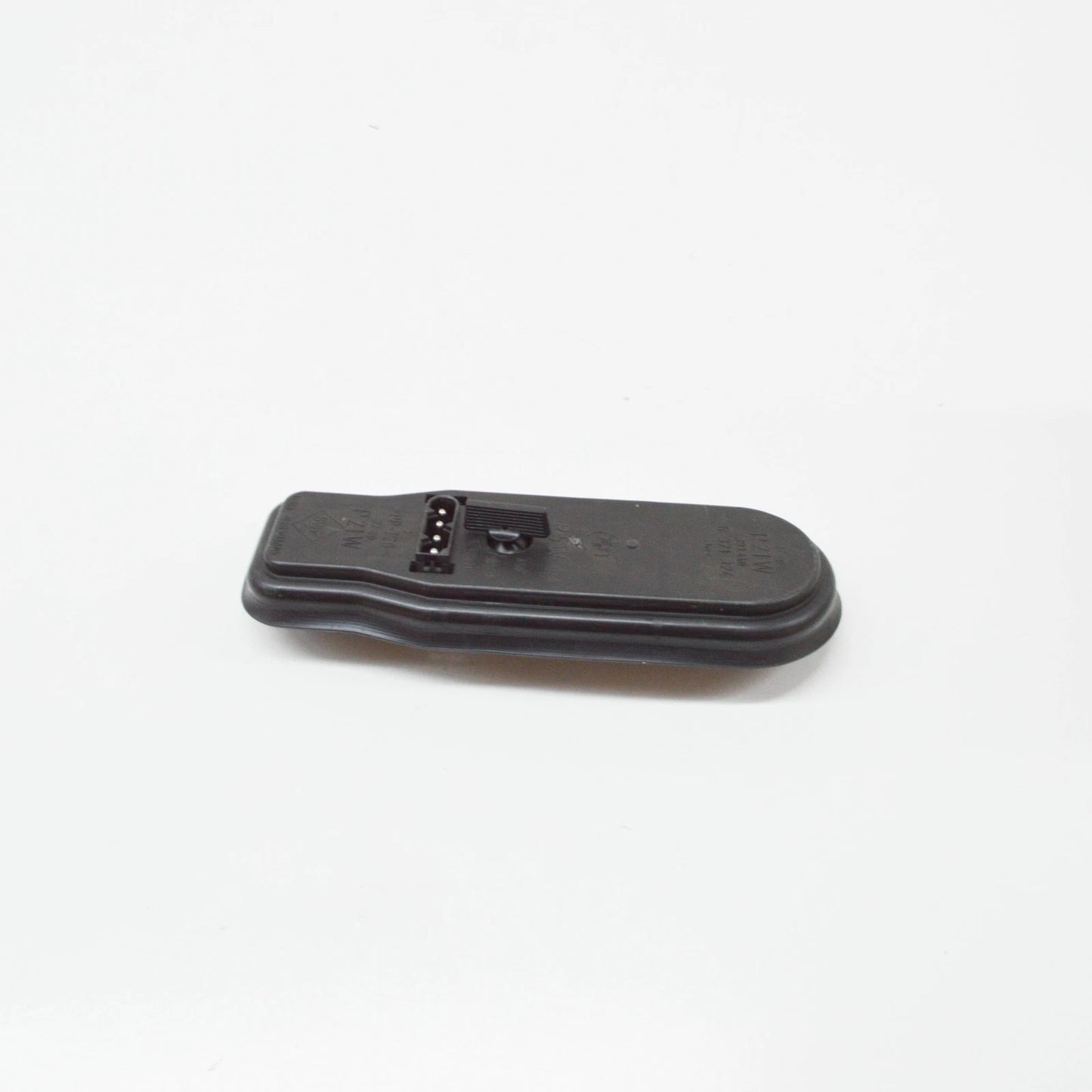 NEW BMW 5 E39 TAIL LIGHT BULB SOCKET 8371324 63218371324 ORIGINAL