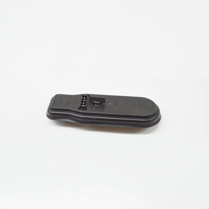 NEW BMW 5 E39 TAIL LIGHT BULB SOCKET 8371324 63218371324 ORIGINAL