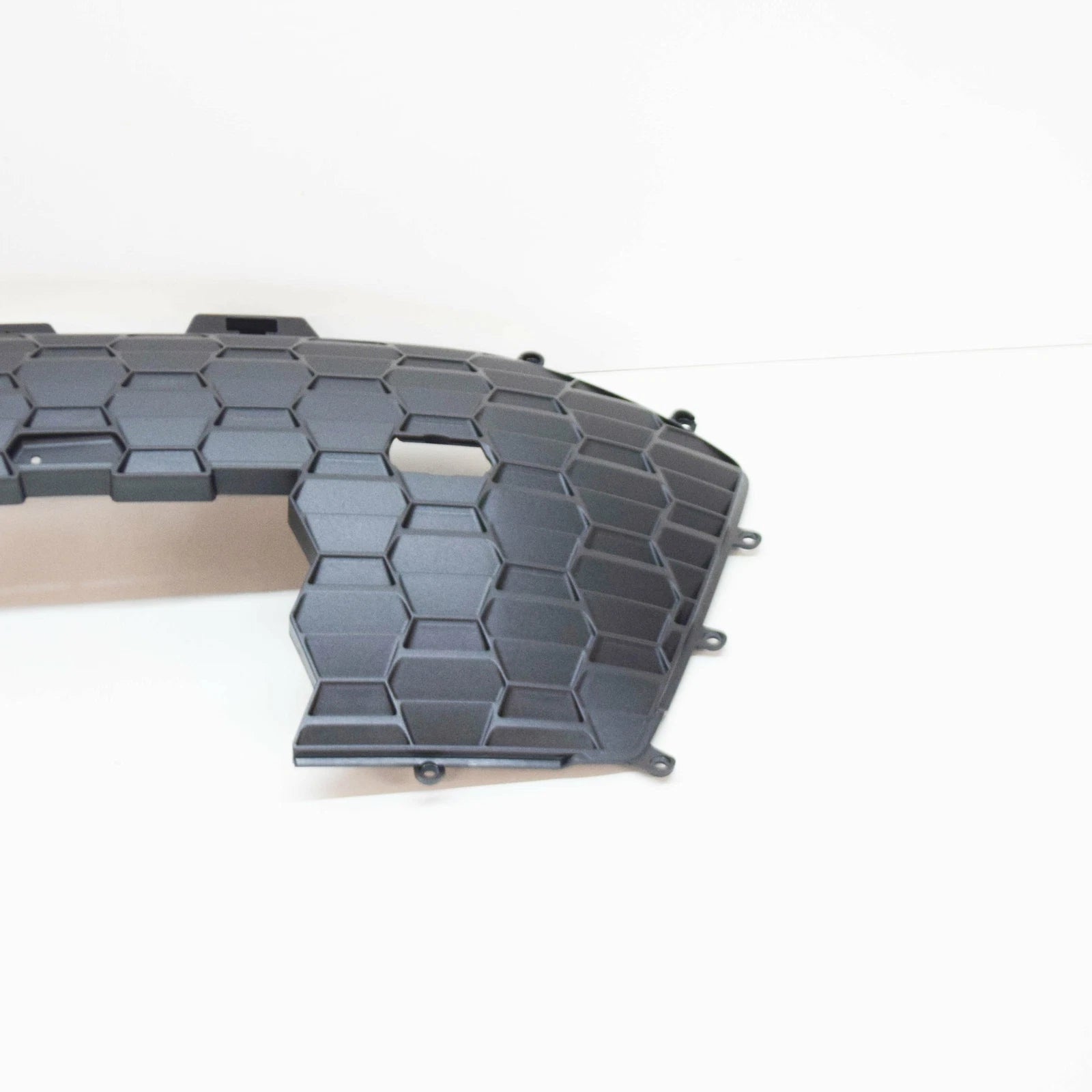 NEW AUDI R8 4S FRONT BUMPER MIDDLE SECTION 4S0853037F 2018