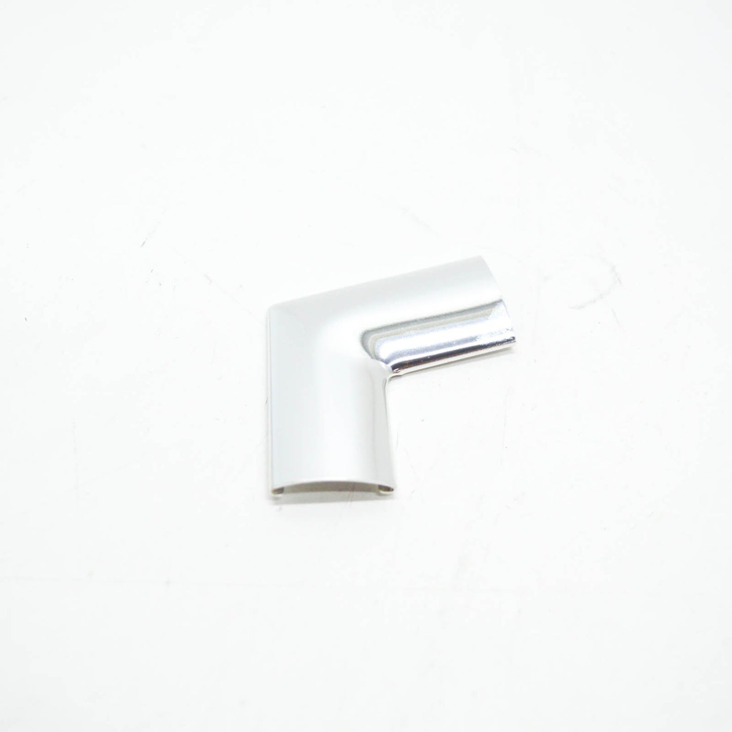 NEW MERCEDES-BENZ W123 WINDSHIELD OUTER MOLDING A1236711930 ORIGINAL