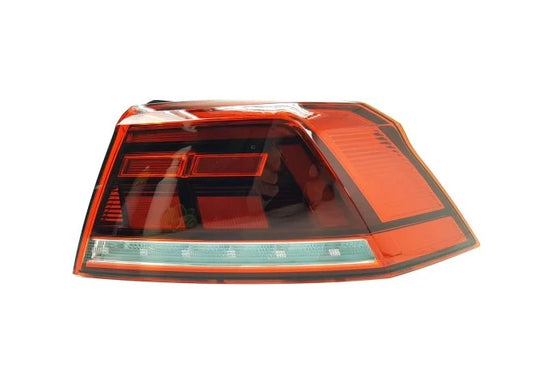 NEW VOLKSWAGEN PASSAT B8 REAR RIGHT OUTER LED TAILLIGHT 3G5945096J ORIGINAL