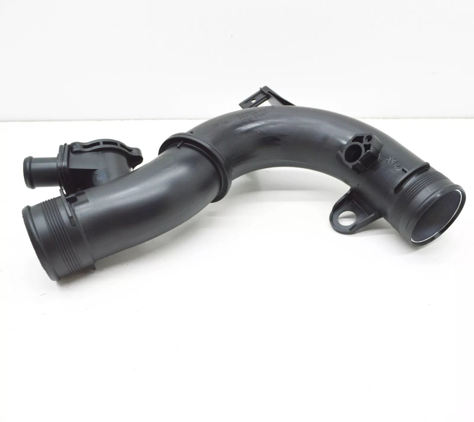 NEW AUDI A3 SPORTBACK 8YA INTERCOOLER AIR CHARGE HOSE 5WA145770E