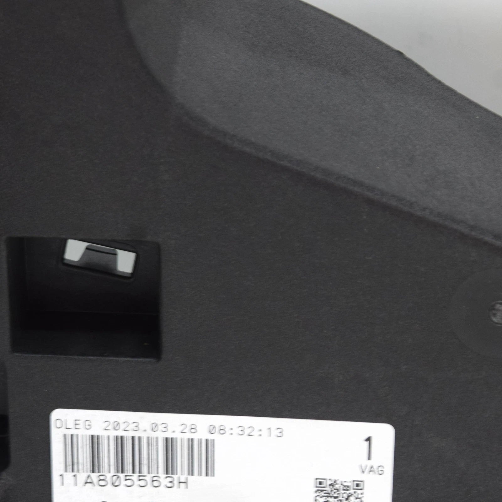 NEW VOLKSWAGEN ID.4 E21 FRONT PANEL LOCK CARRIER 11A805563H ORIGINAL