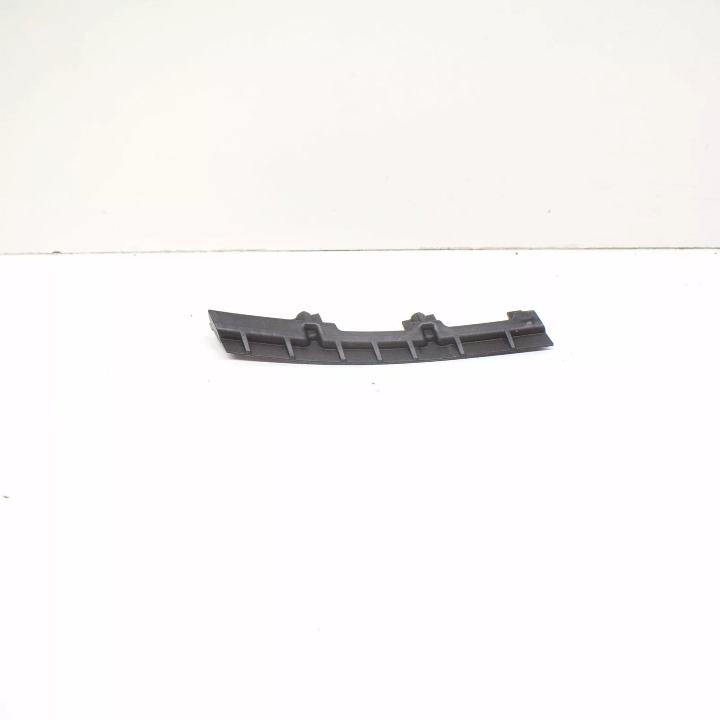 NEW AUDI A6 C8 FRONT RIGHT BUMPER REINFORCEMENT BRACKET 4K0807884 ORIGINAL