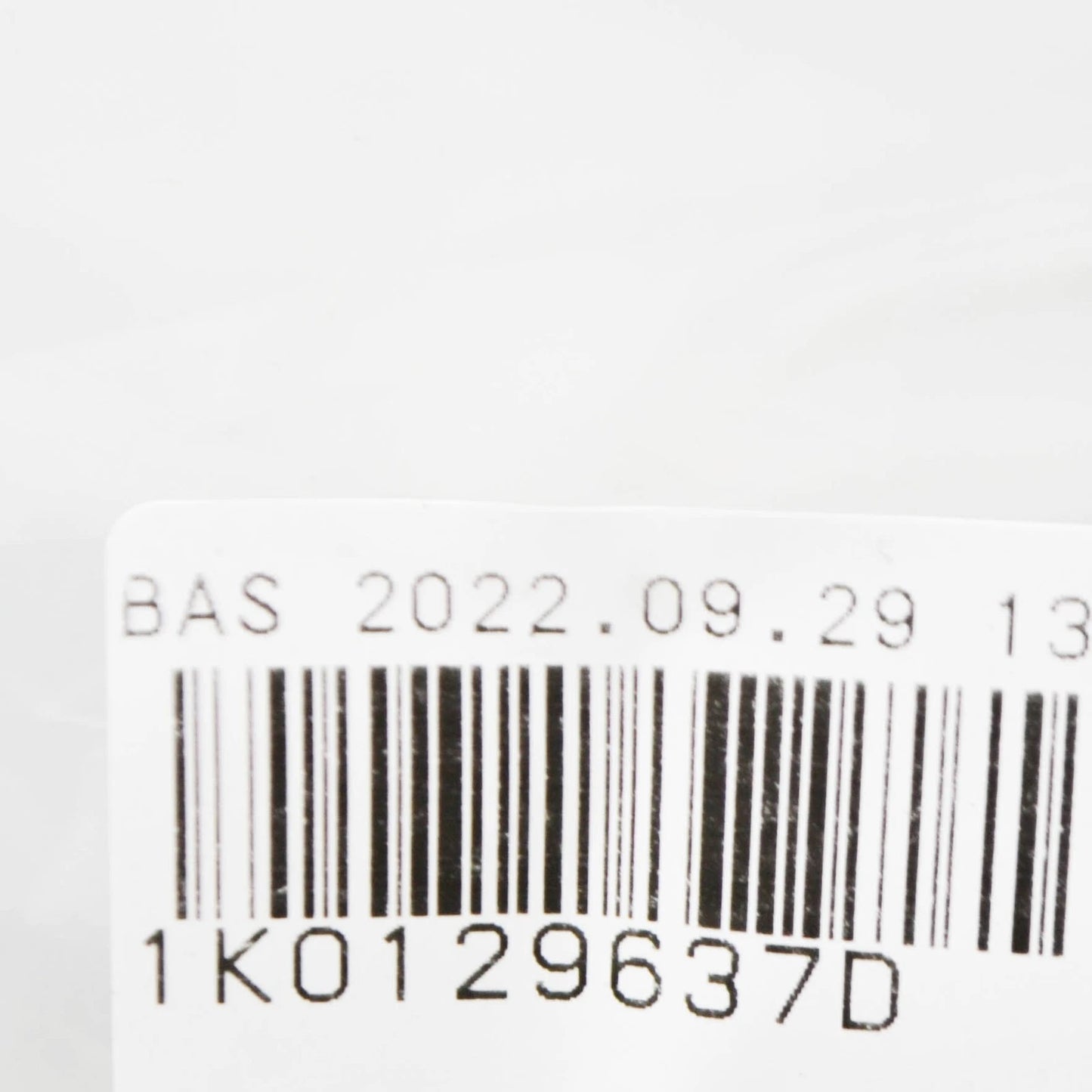 NEW AUDI A3 8P AIR FILTER HOUSING AIR BOX WATER DRAIN PIPE 1K0129637D ORIGINAL