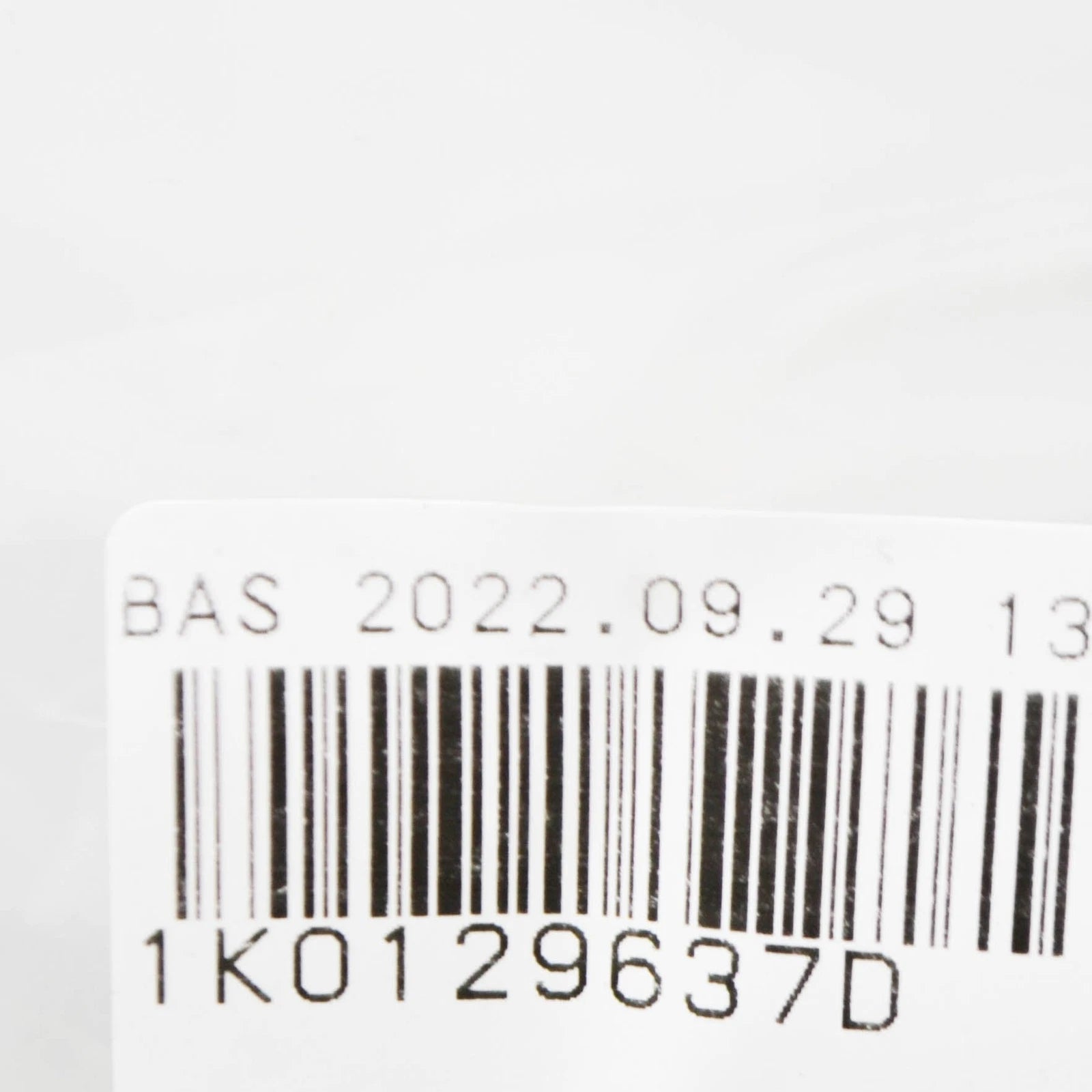 NEW AUDI A3 8P AIR FILTER HOUSING AIR BOX WATER DRAIN PIPE 1K0129637D ORIGINAL