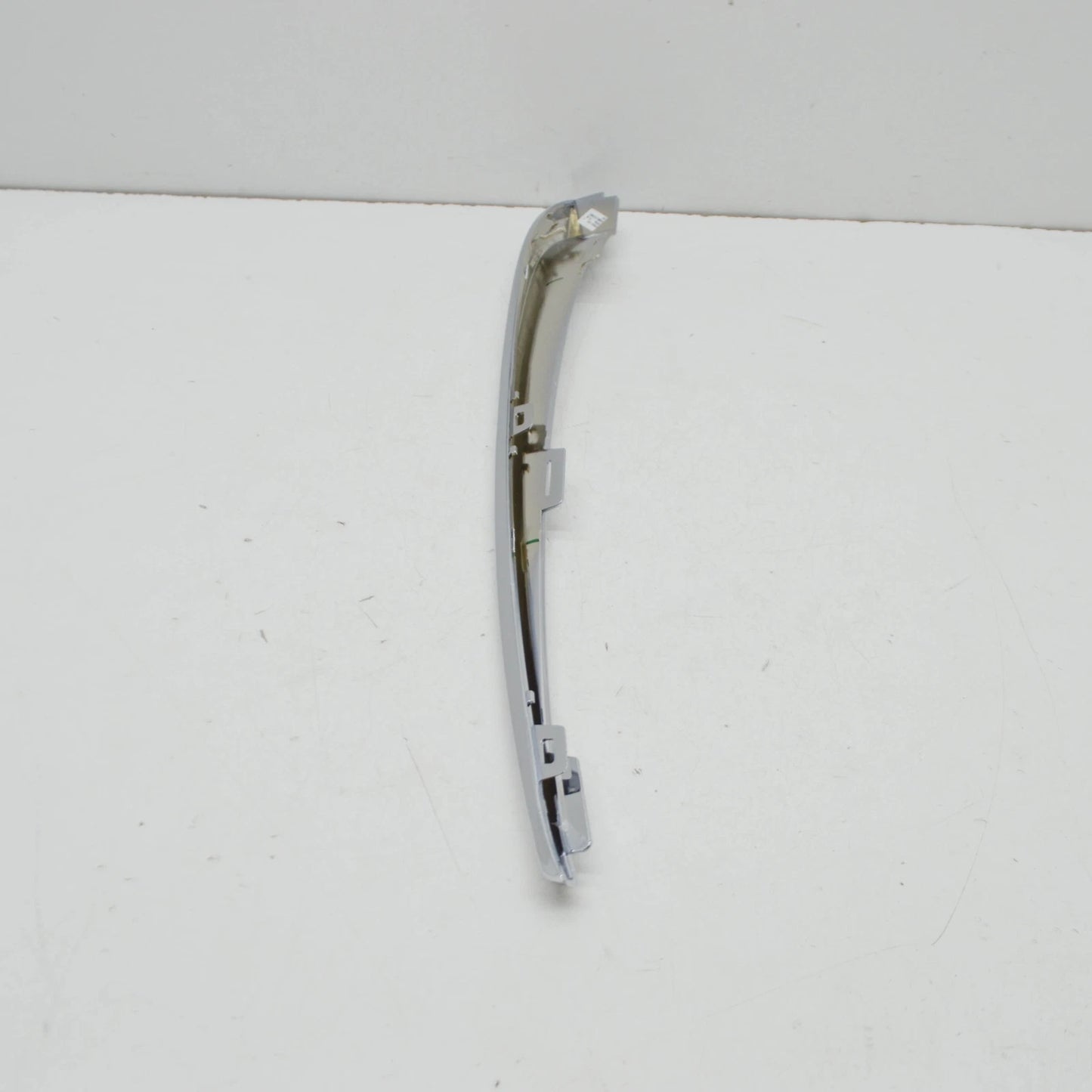 NEW BMW 7 G11 FRONT BUMPER LEFT UPPER MOLDING 51117362693 7362693 2016 ORIGINAL