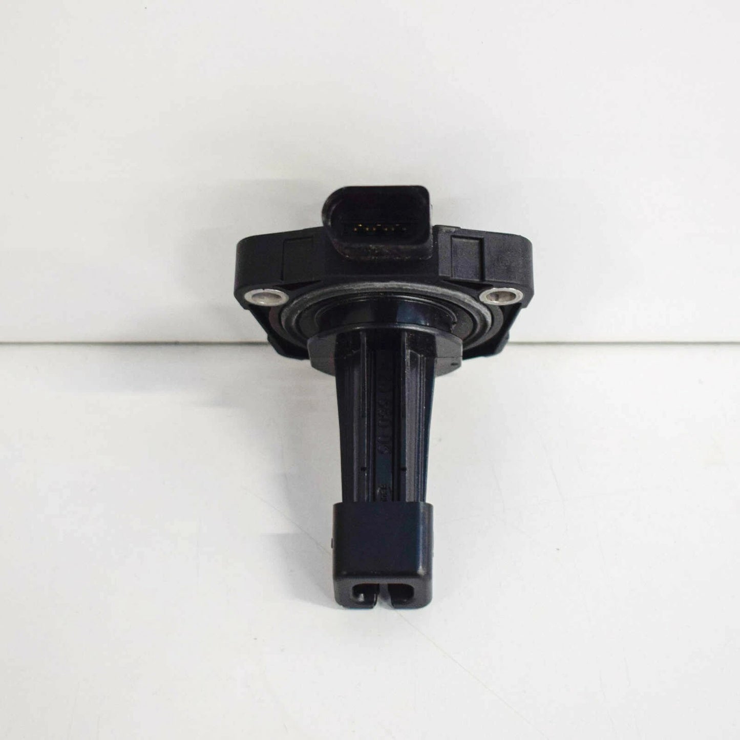 NEW AUDI Q3 8U OIL LEVEL SENSOR 04L907660C 2017 ORIGINAL