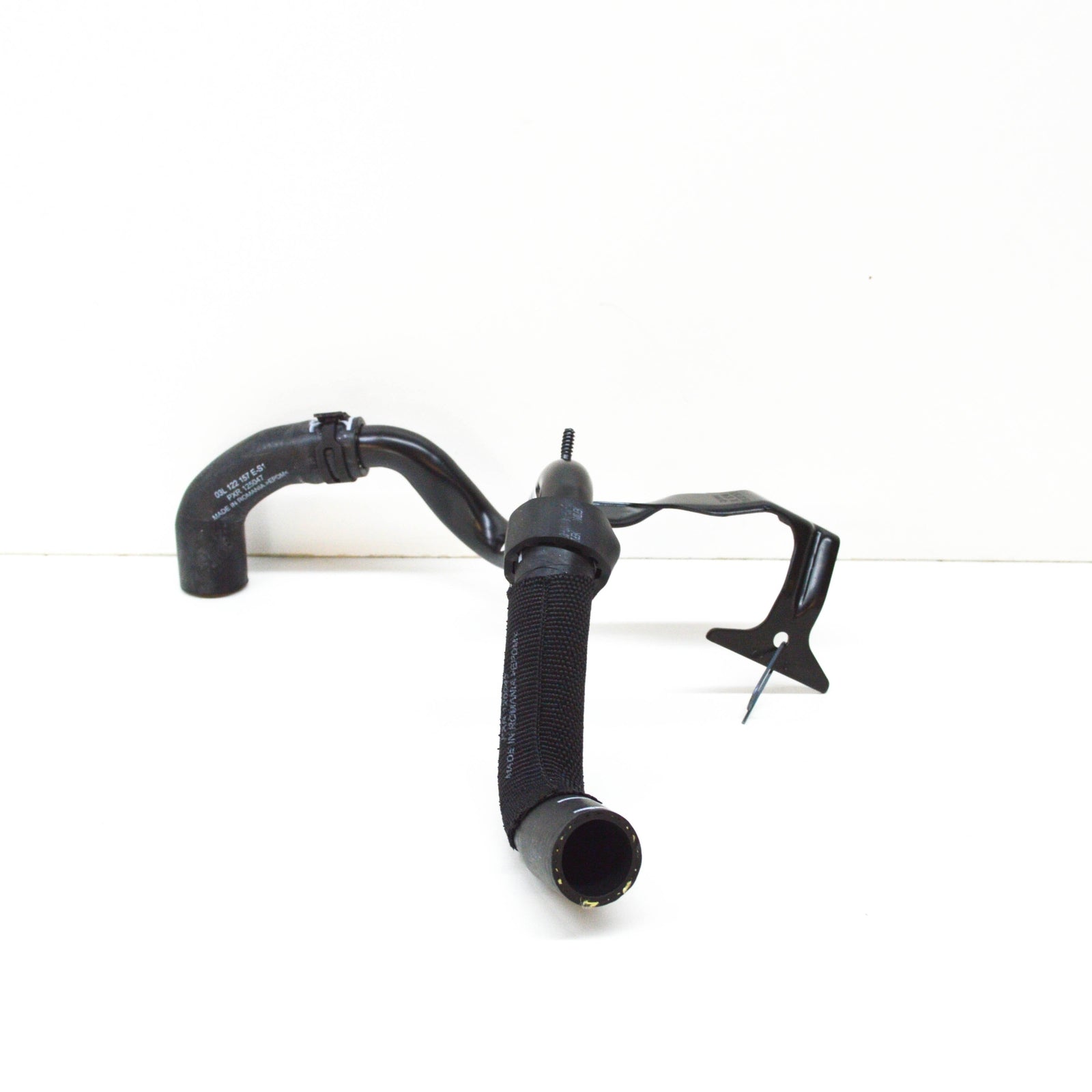 NEW AUDI A3 8P ENGINE COOLANT HOSE 03L122157E ORIGINAL