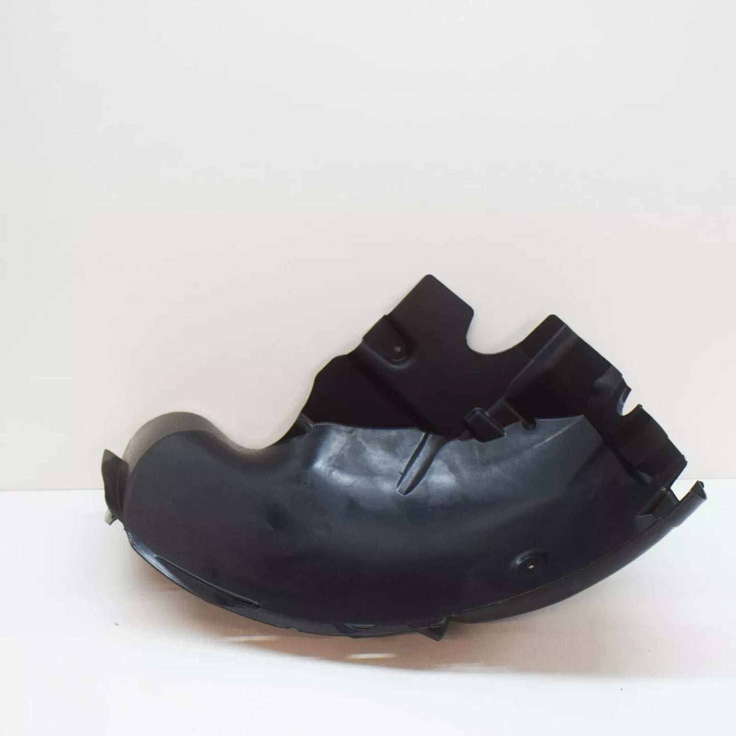 NEW MB SPRINTER 906 FRONT RIGHT WHEEL ARCH LINER FRONT PART A9066841777