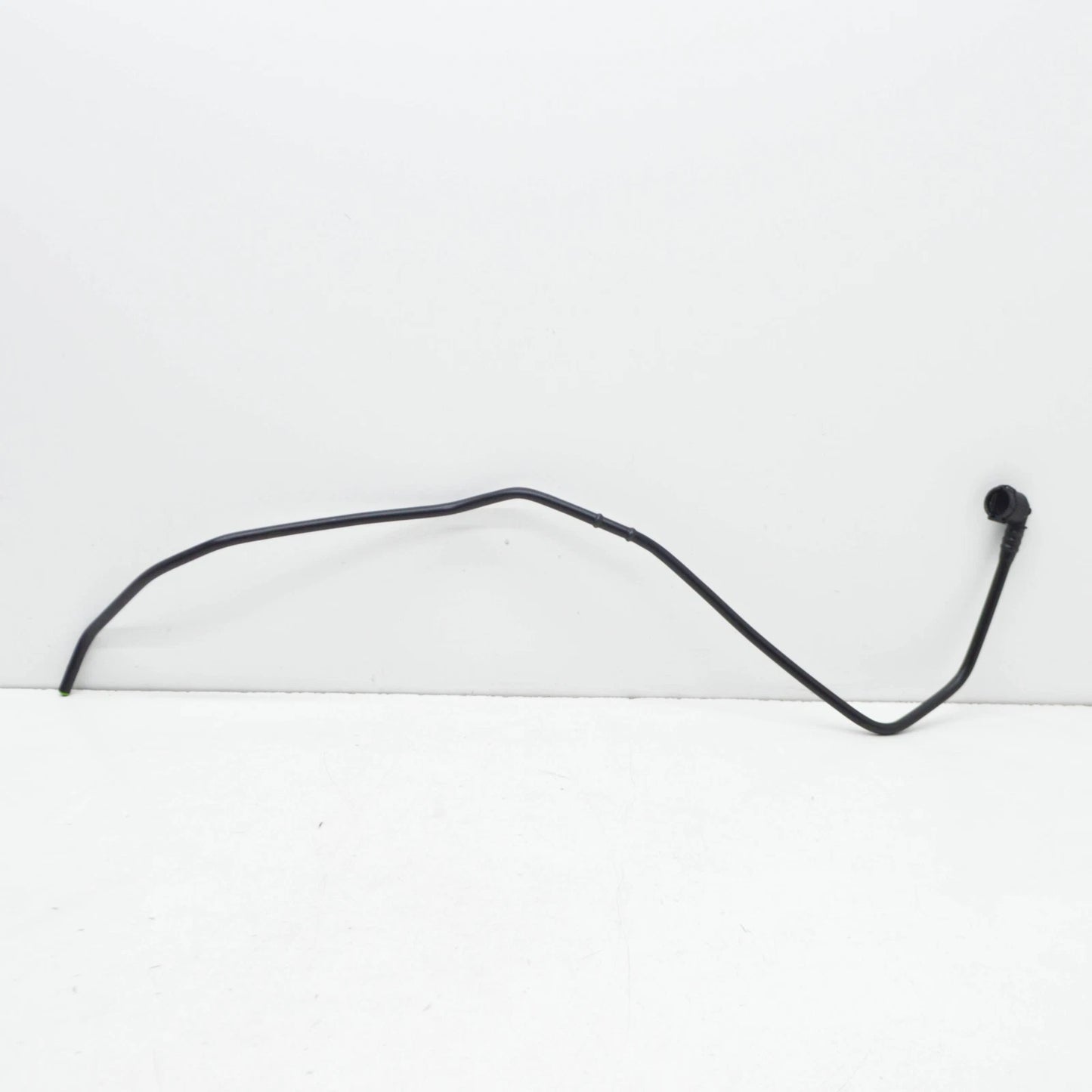 NEW BMW 5 F10 ENGINE COOLANT HOSE LINE 2284337 17122284337 ORIGINAL