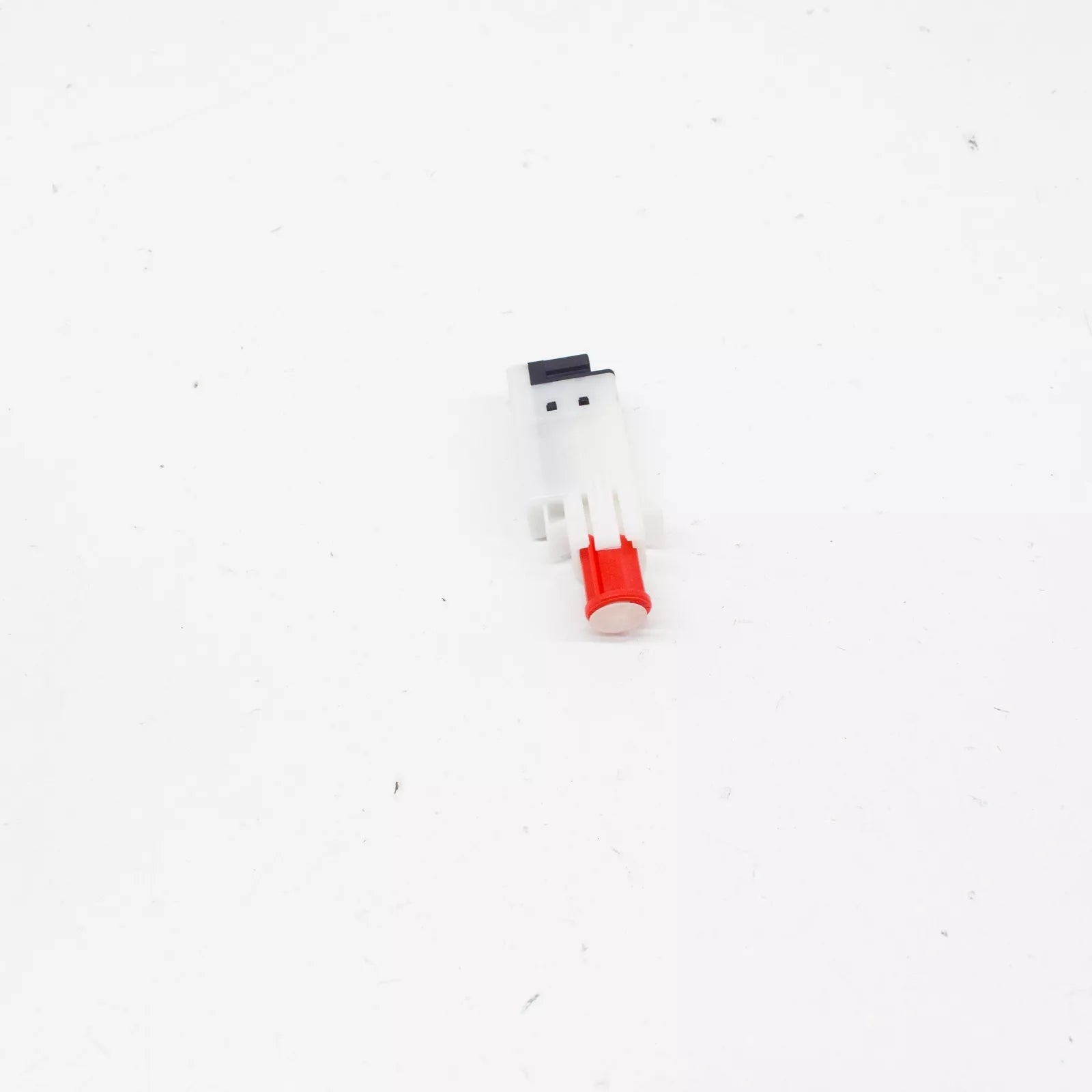 NEW BMW 5 E39 STOP LIGHT SWITCH 8360853 61318360853 ORIGINAL