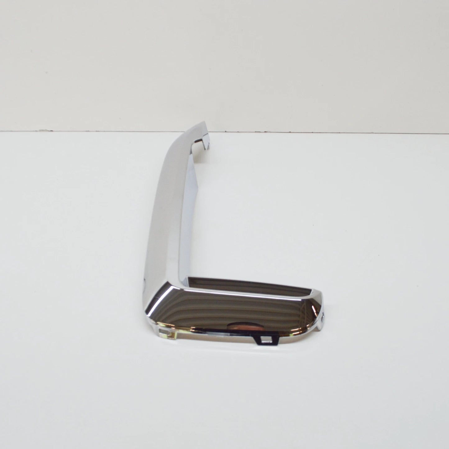 NEW BMW 7 G11 FRONT M BUMPER RIGHT GRILLE CHROME TRIM 51118061118 2016 ORIGINAL