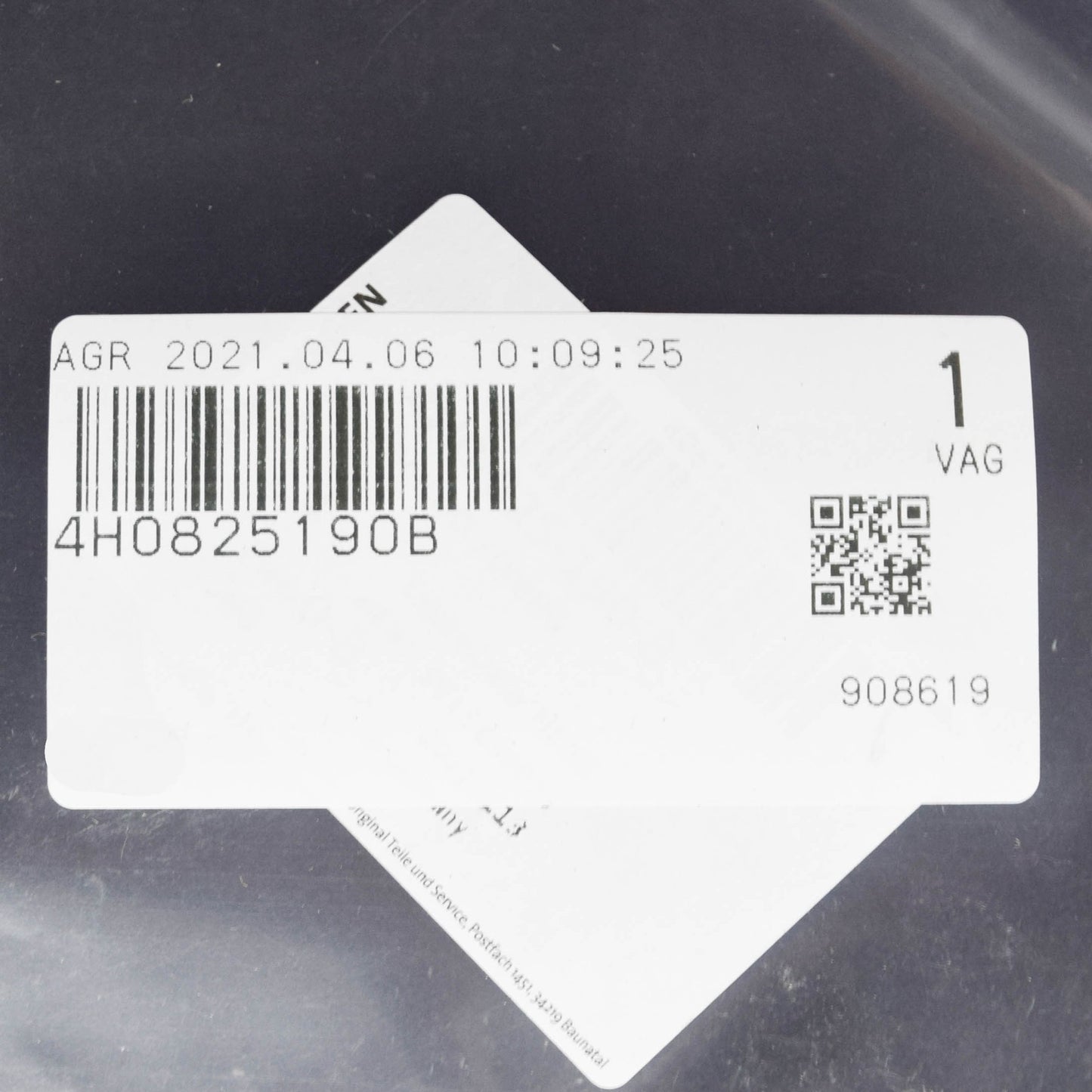 NEW AUDI A8 4H D4 RIGHT UNDERBODY TRIM 4H0825190B ORIGINAL