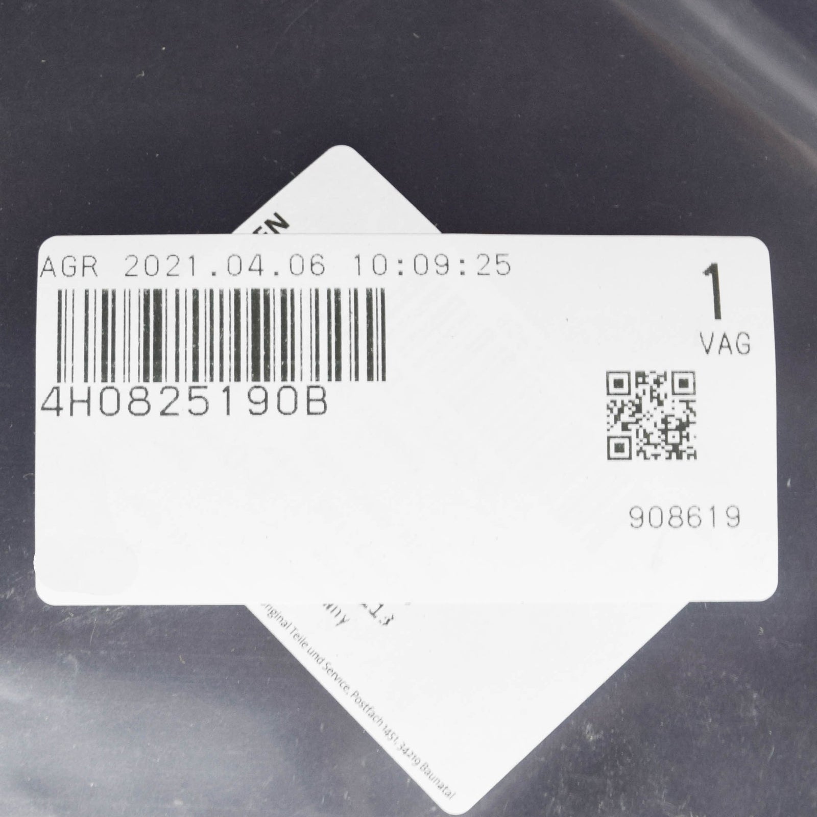 NEW AUDI A8 4H D4 RIGHT UNDERBODY TRIM 4H0825190B ORIGINAL