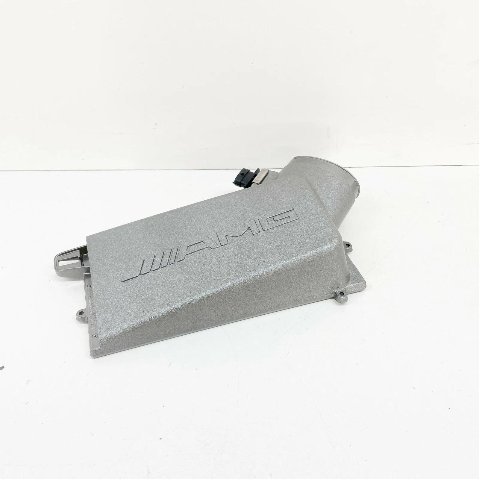 NEW MB ML W164 AMG LEFT AIR BOX COVER A1560940306